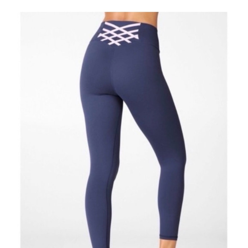 Navy fabletics leggings